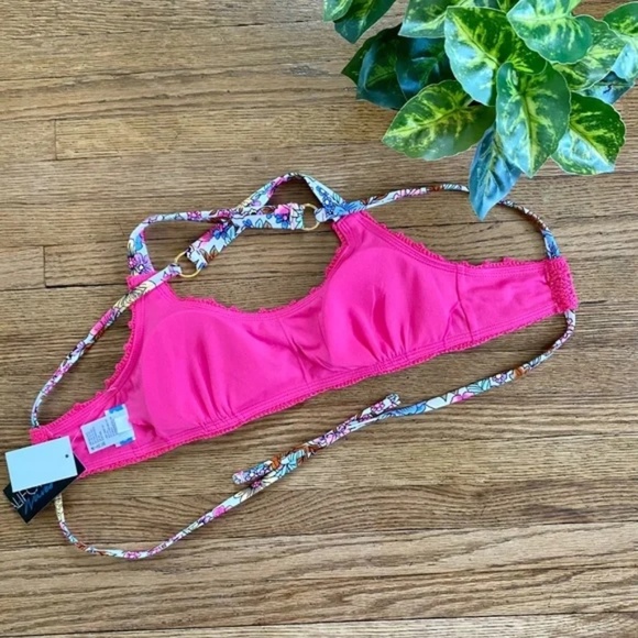 California Waves Crochet Bralette Bikini Top Raspberry Pink Floral Straps Size S - Picture 12 of 14